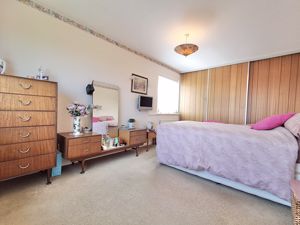 Photo 16- click for photo gallery